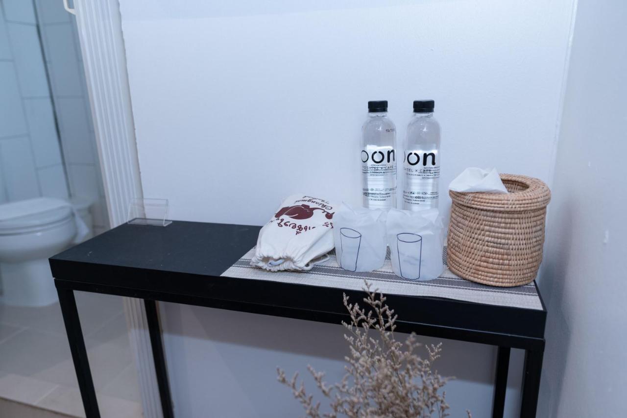 Oon Poshtel X Cafe Chiang Mai Exterior foto